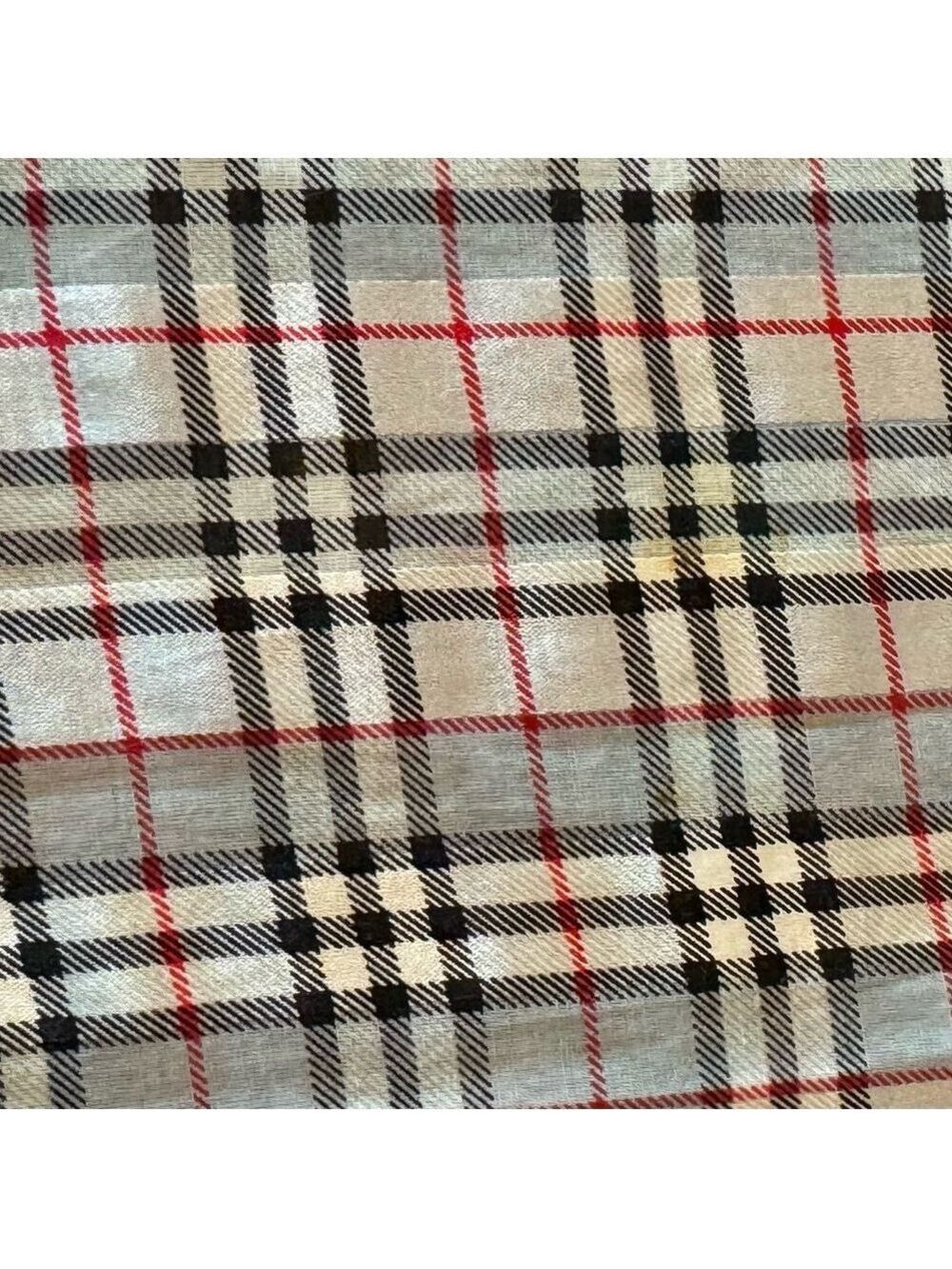 Burberry Vintage London Handkerchief - Picture 5 of 5